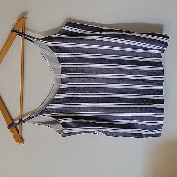 ELIANE ROSE~ Camisole, S - Picture 2 of 6